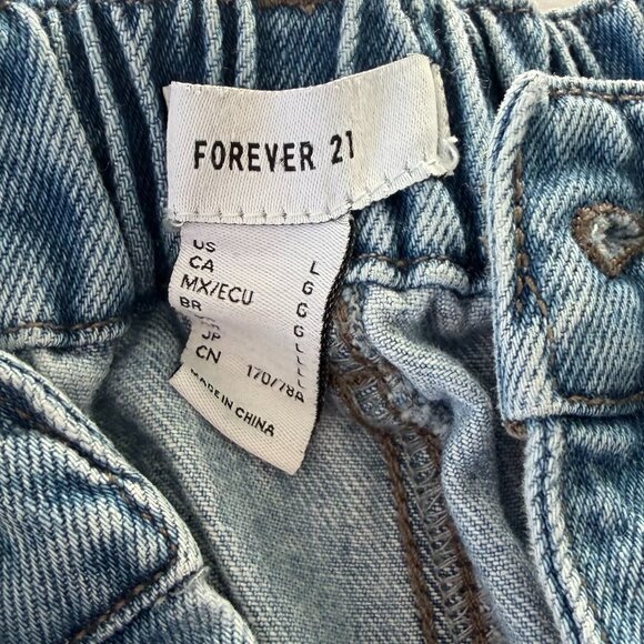 Forever 21 Raw-Cut Wide Leg Jeans โ Size US L - Picture 2 of 2